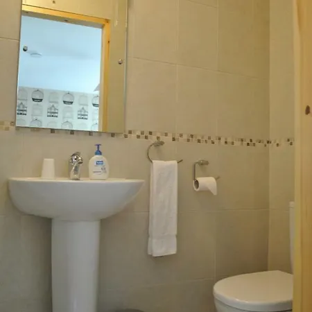 بيت ضيافة Westview House *