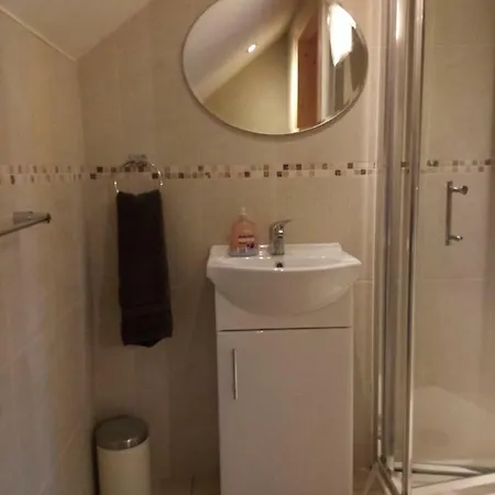 بيت ضيافة Westview House Ballycotteen